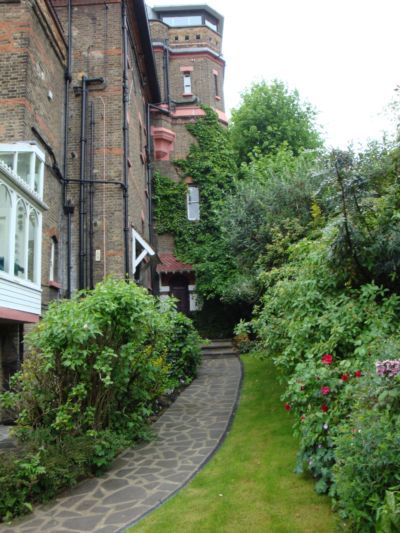 Property photo 2 of 17 Photo 8