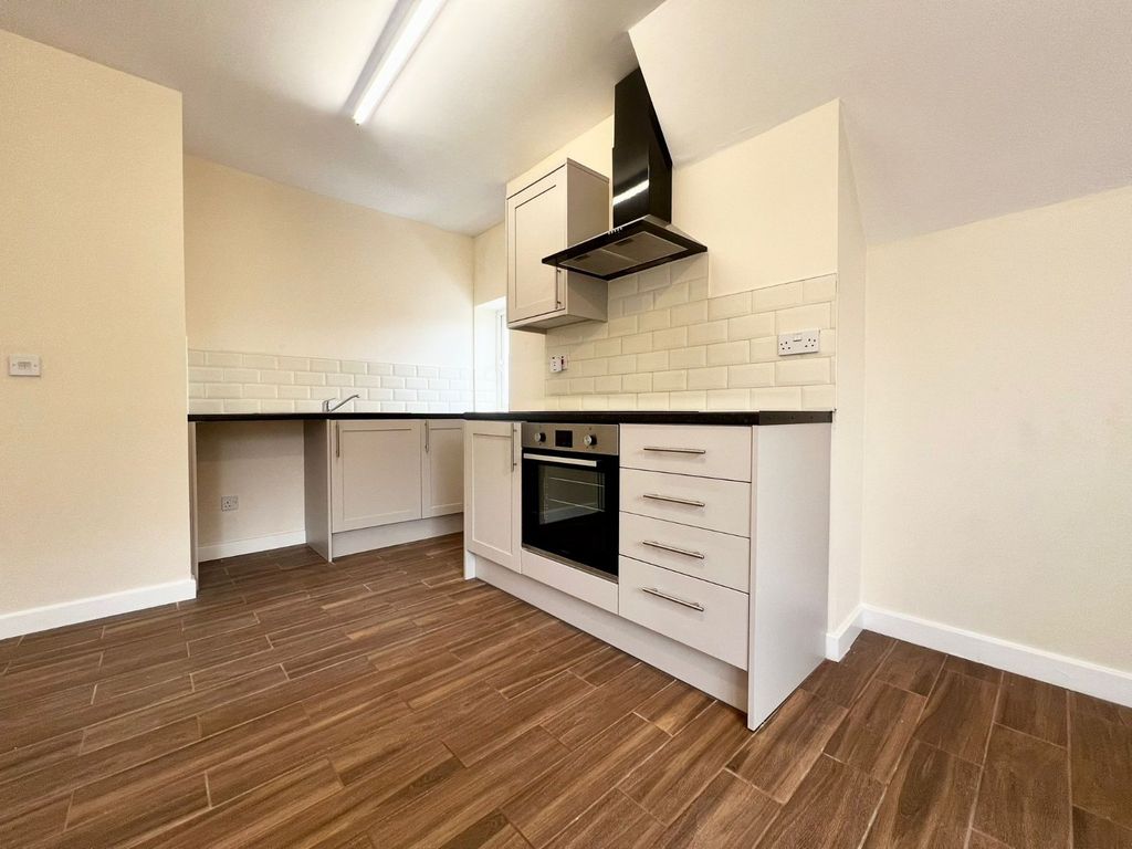 Property photo 1 of 5 Picture No. 04
