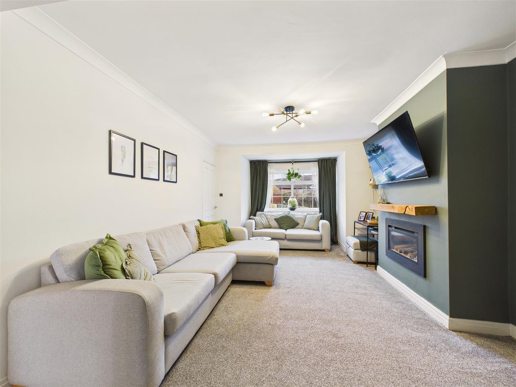 Property photo 3 of 13 Cam05193G0-Pr0078-Still002.Jpg