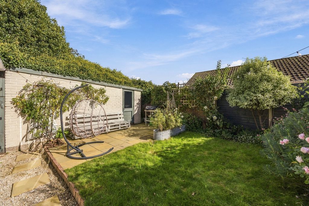 Property photo 3 of 23 Photo 23