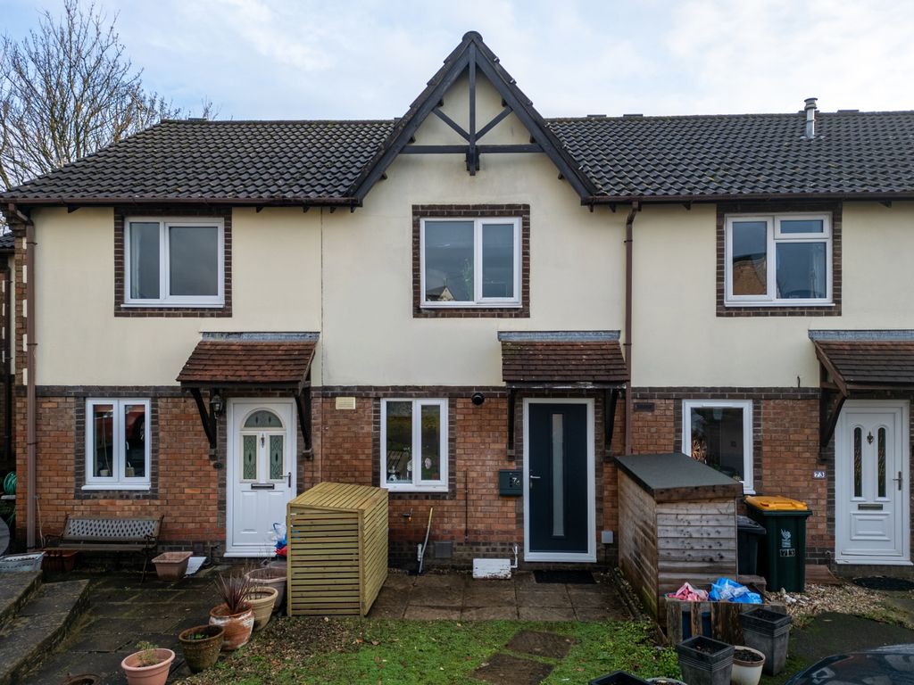 Property photo 1 of 18 Squires Gate-1