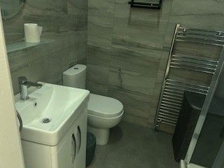 Property photo 2 of 5 Bathroom 2