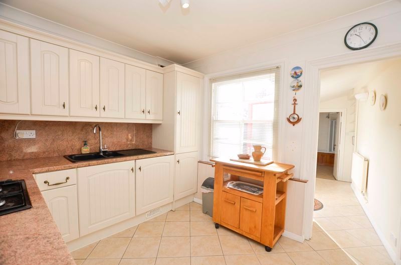Property photo 3 of 11 Photo 7