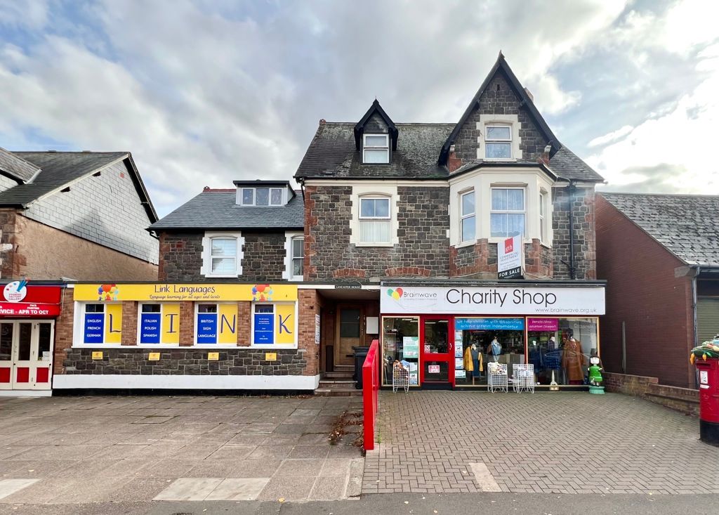 Property photo 1 of 8 Photo 13