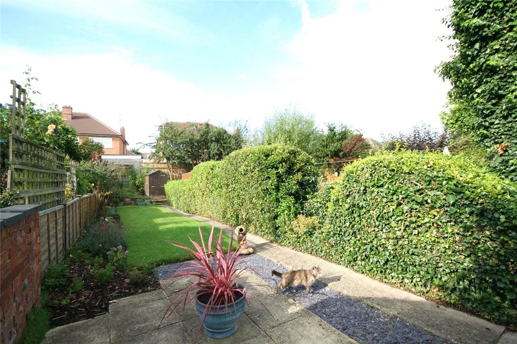 Property photo 2 of 18 Picture No. 09