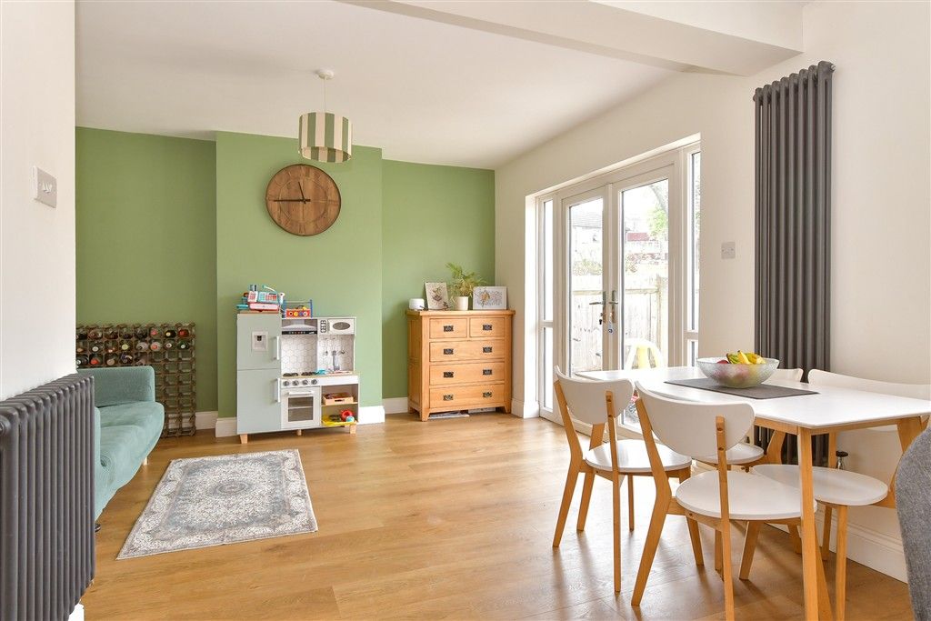 Property photo 2 of 12 Dining Area