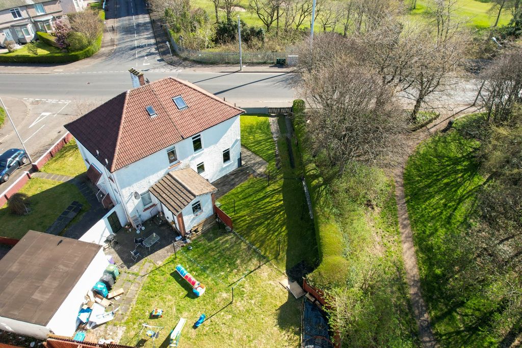 Property photo 2 of 24 4055977