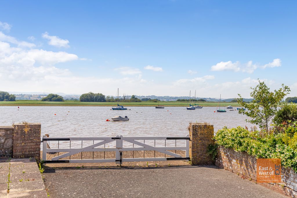 Additional image 17 of 3 bed flat for saleStrand Court, Topsham, Exeter EX3