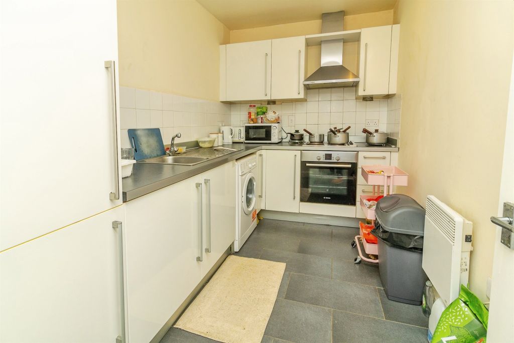 Property photo 3 of 14