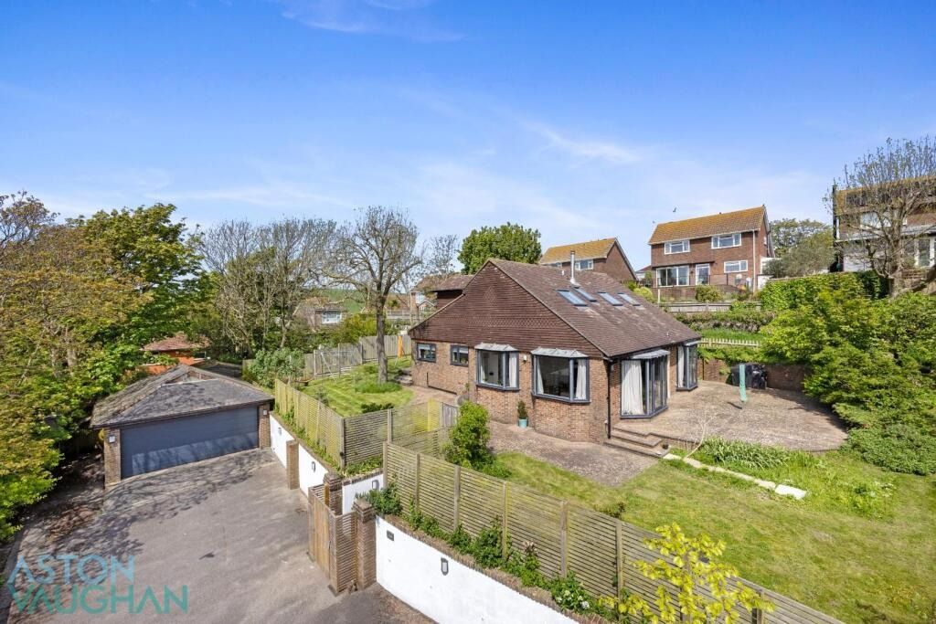 Property photo 3 of 29 4559472