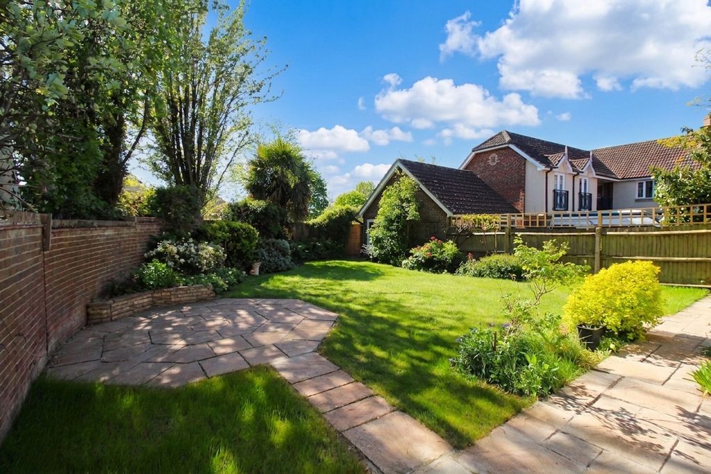 Additional image 19 of 4 bed detached house for saleJohn Newington Close, Kennington TN24