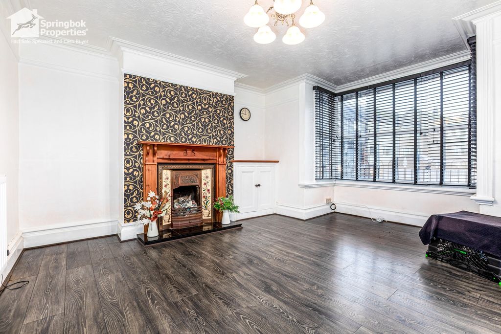 Property photo 3 of 31 Image 2