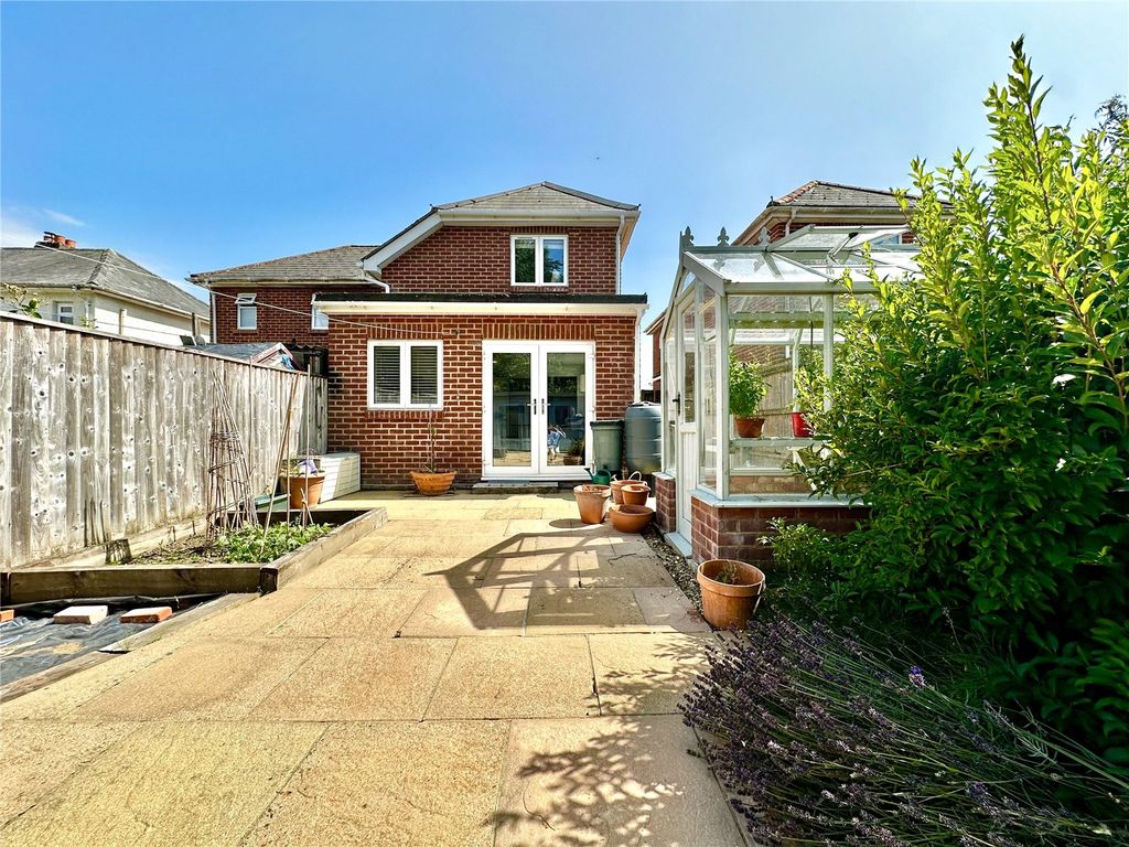 Property photo 1 of 13 Picture No. 31