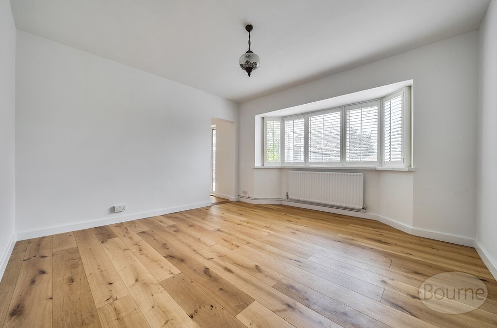 Property photo 2 of 22 0A390d51-9Ff6-498...