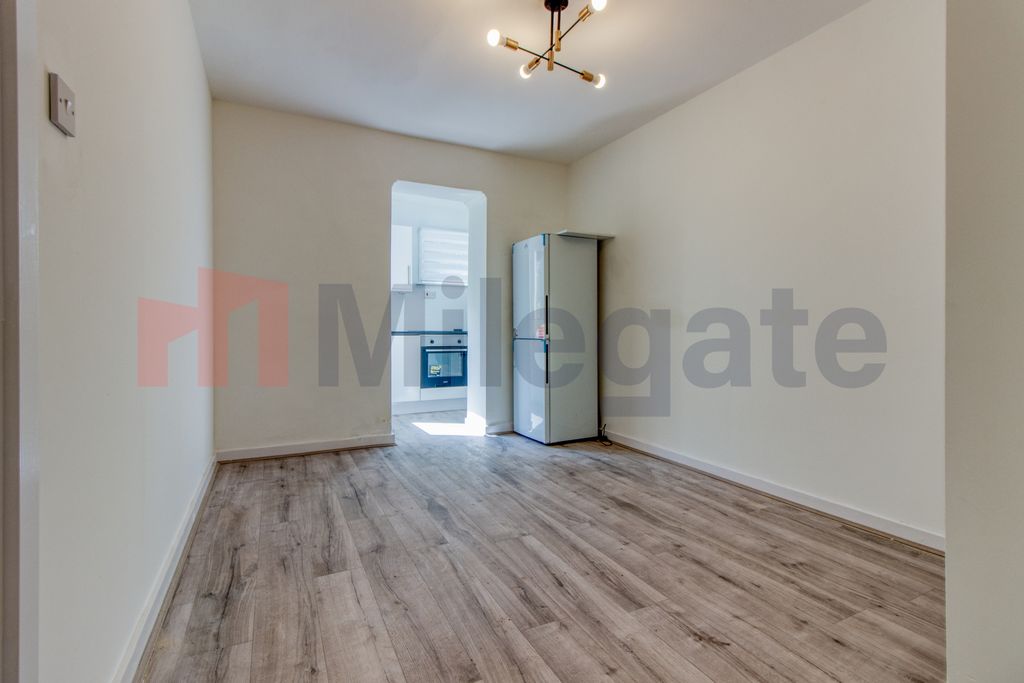 Property photo 2 of 7 Photo 2