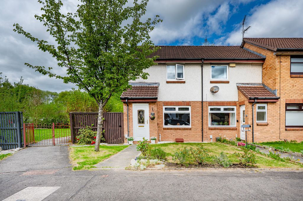 Property photo 1 of 32