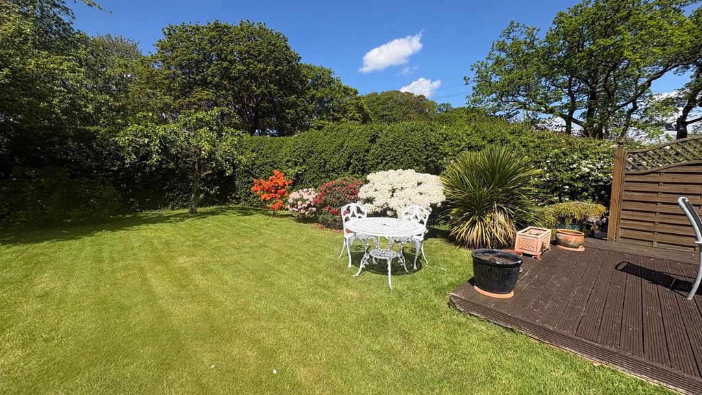 Property photo 1 of 36