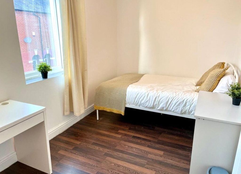 Property photo 2 of 7 Picture No. 06