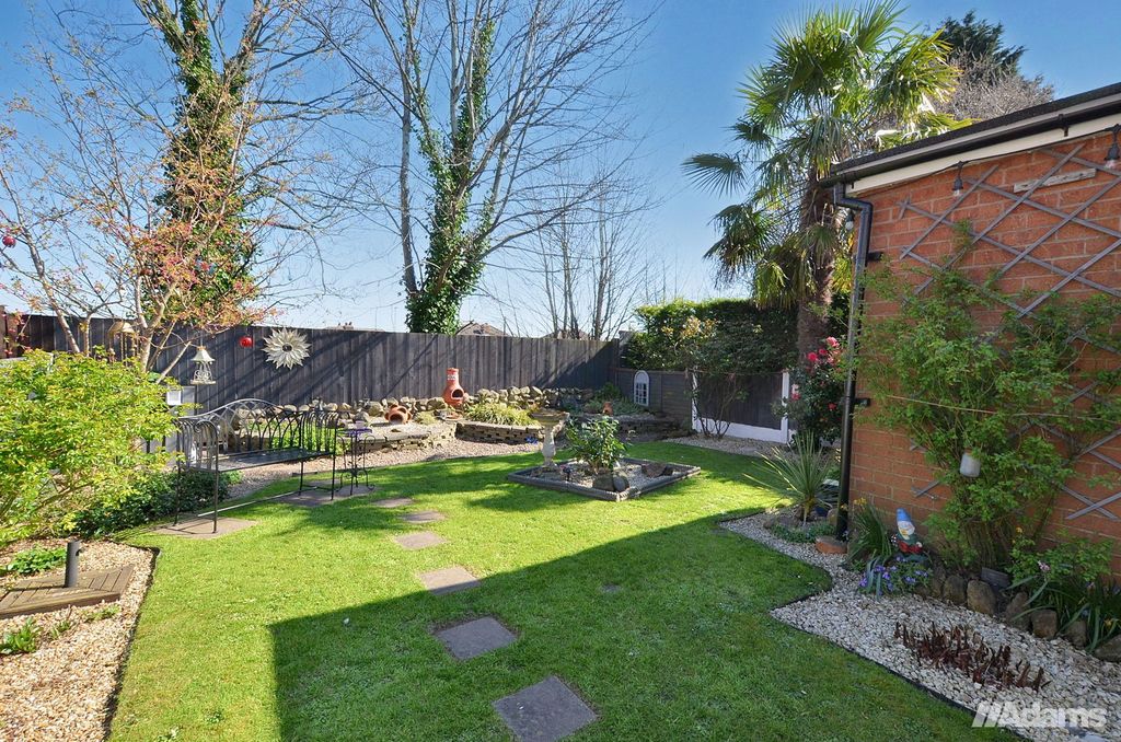 Property photo 2 of 24