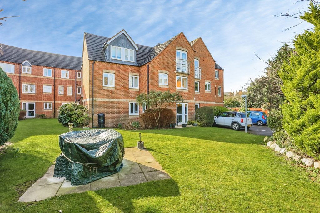 Property photo 1 of 18 Pbox-Img.Jpg
