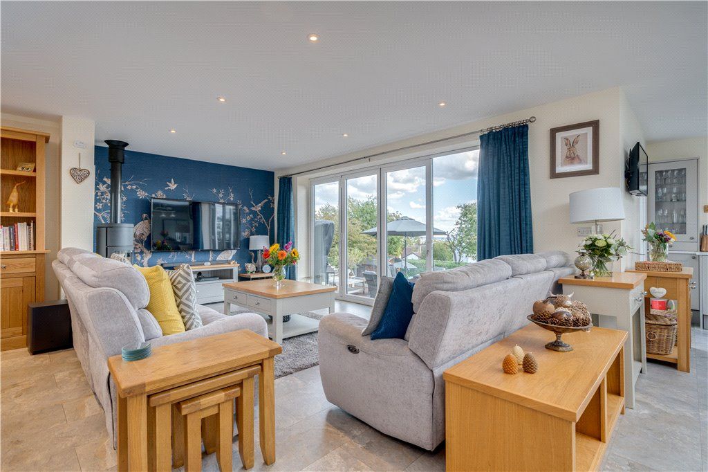 Property photo 2 of 33 Living Area