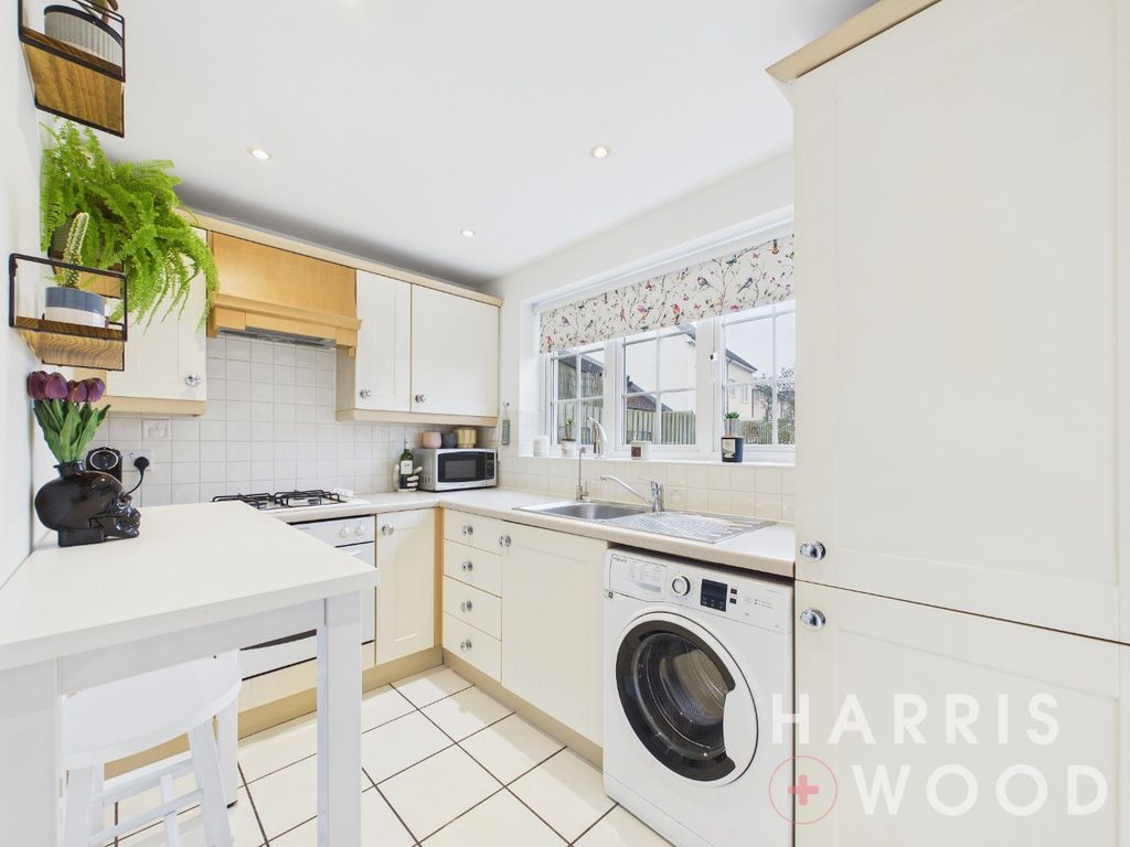 Property photo 3 of 19 4931773