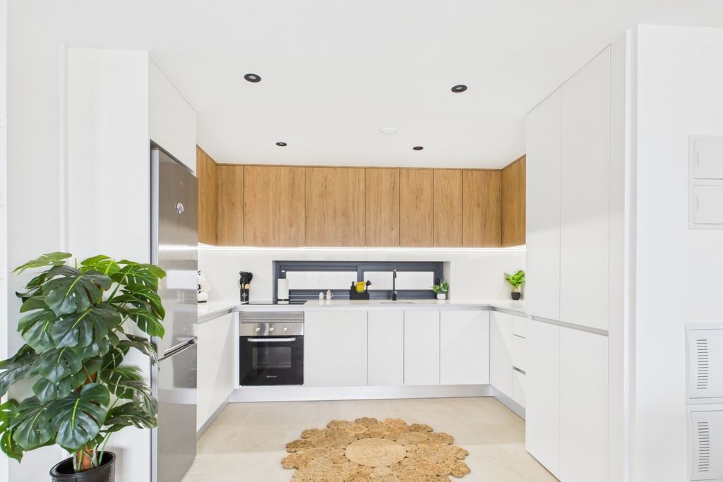 Property photo 3 of 47