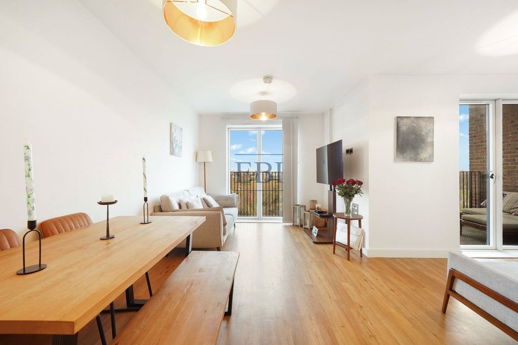 Property photo 3 of 10 Picture No. 09