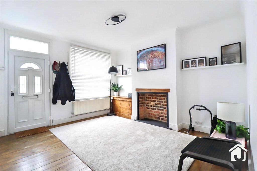 Property photo 2 of 22 Img_9369.Jpg