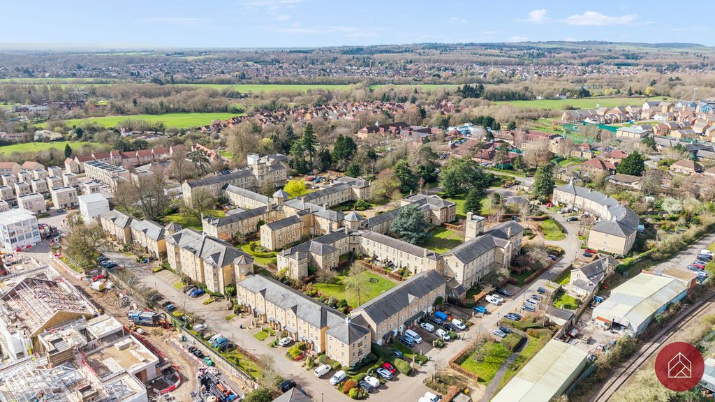 Property photo 2 of 21 Photo 4