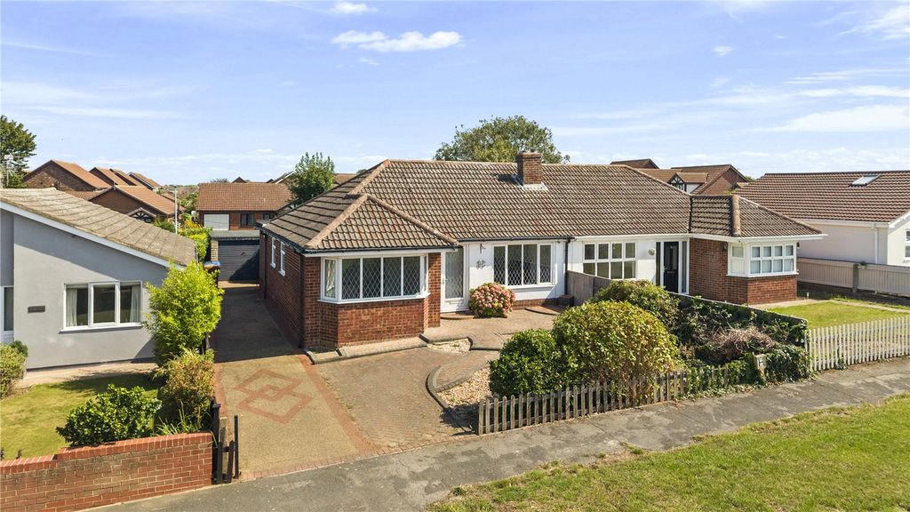 Property photo 1 of 31 Picture No. 04