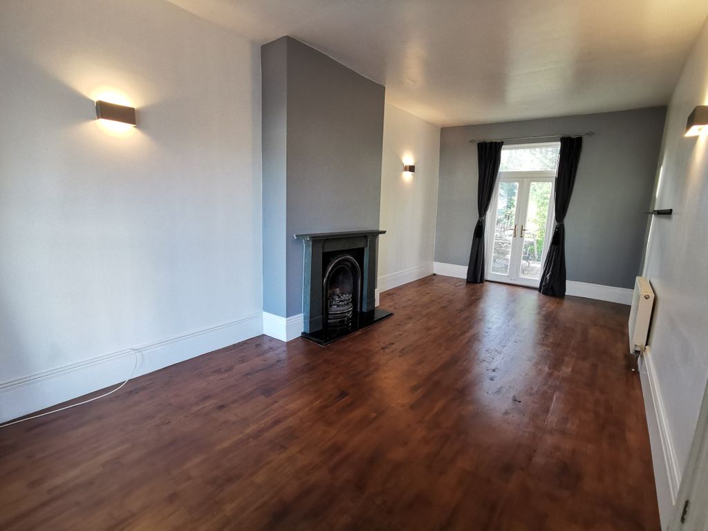 Property photo 3 of 26