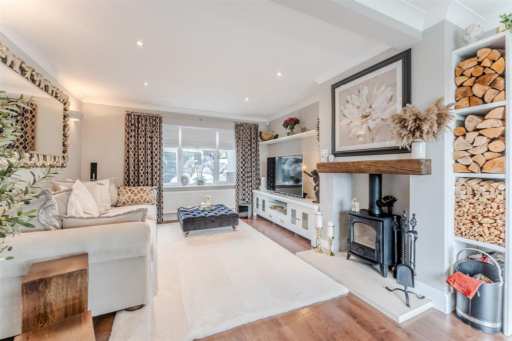 Property photo 2 of 57 Home-19.Jpg