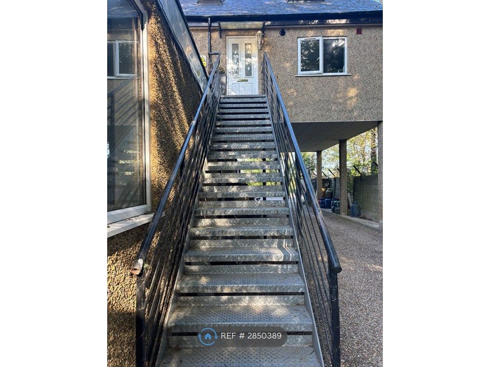 Property photo 3 of 3