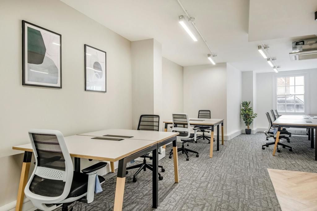 Property photo 2 of 10 Photo 2