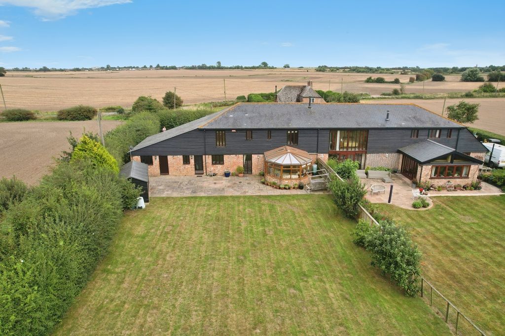 Property photo 1 of 24 Drone