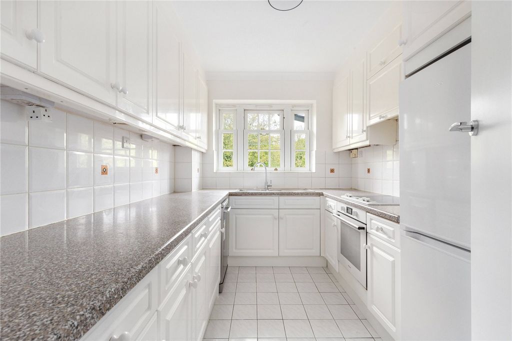 Property photo 3 of 9 Picture No. 05