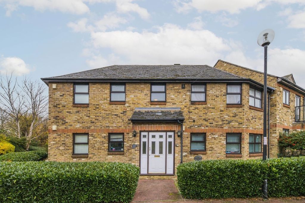 Property photo 1 of 1