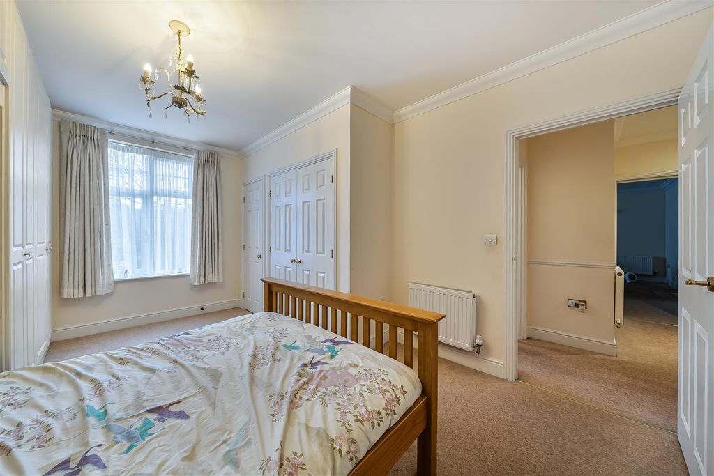 Additional image 14 of 2 bed flat for saleMarsh Road, Pinner HA5