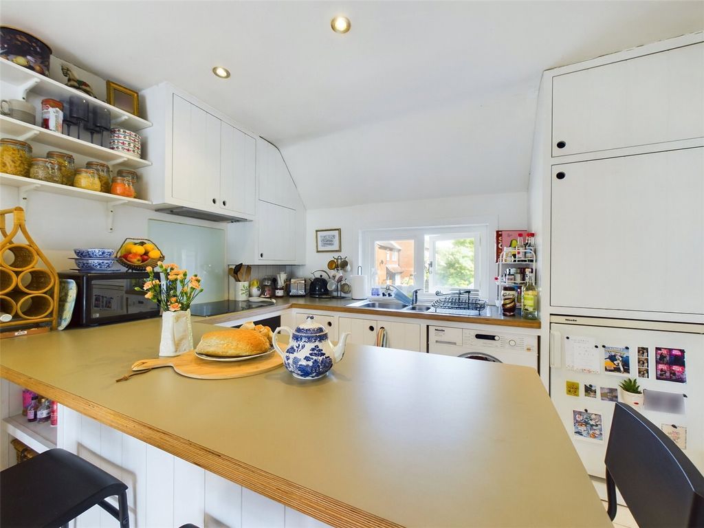 Property photo 2 of 15 Picture No. 02