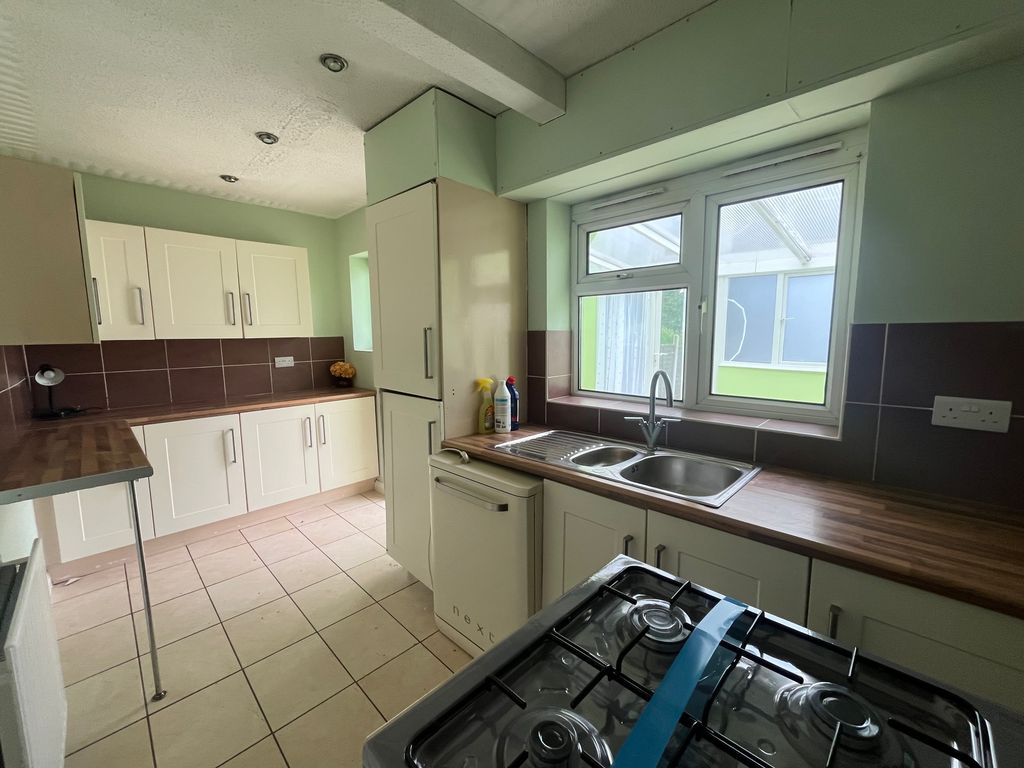 Property photo 2 of 10 Image