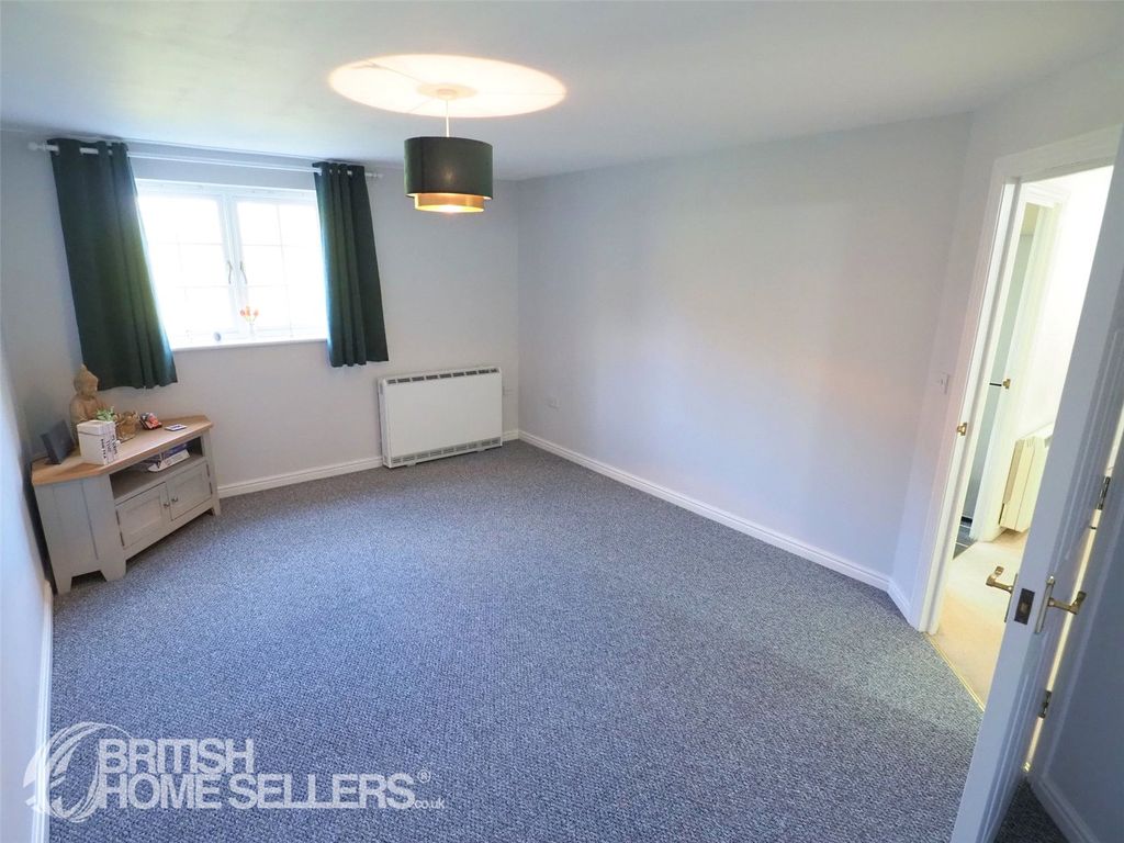 Property photo 2 of 12 Picture No. 05