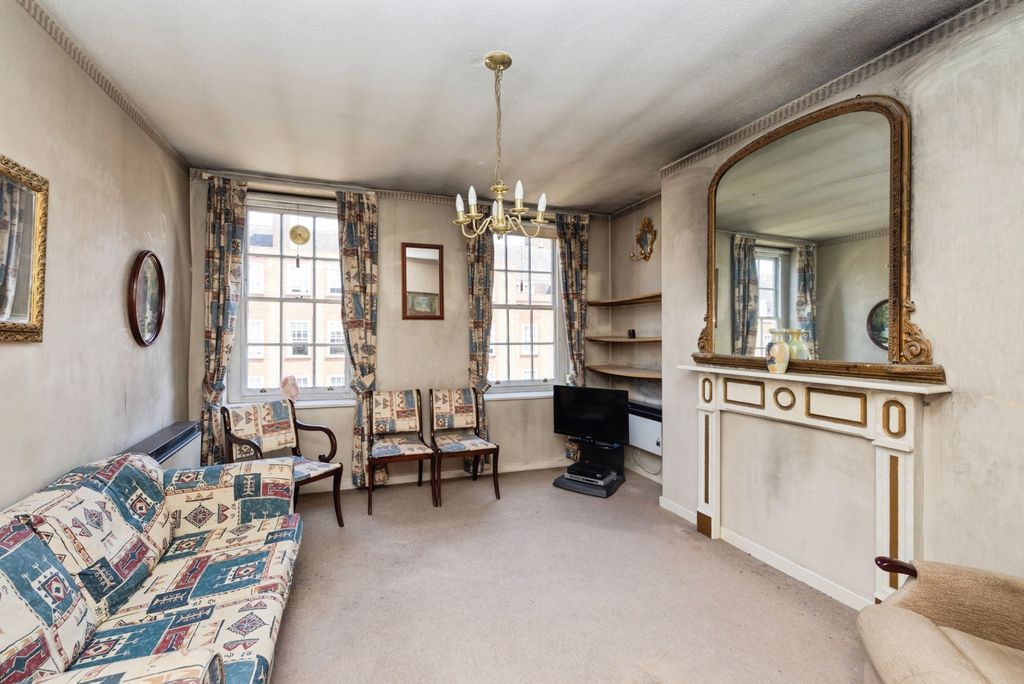 Property photo 3 of 20 Pbox-Img.Jpg