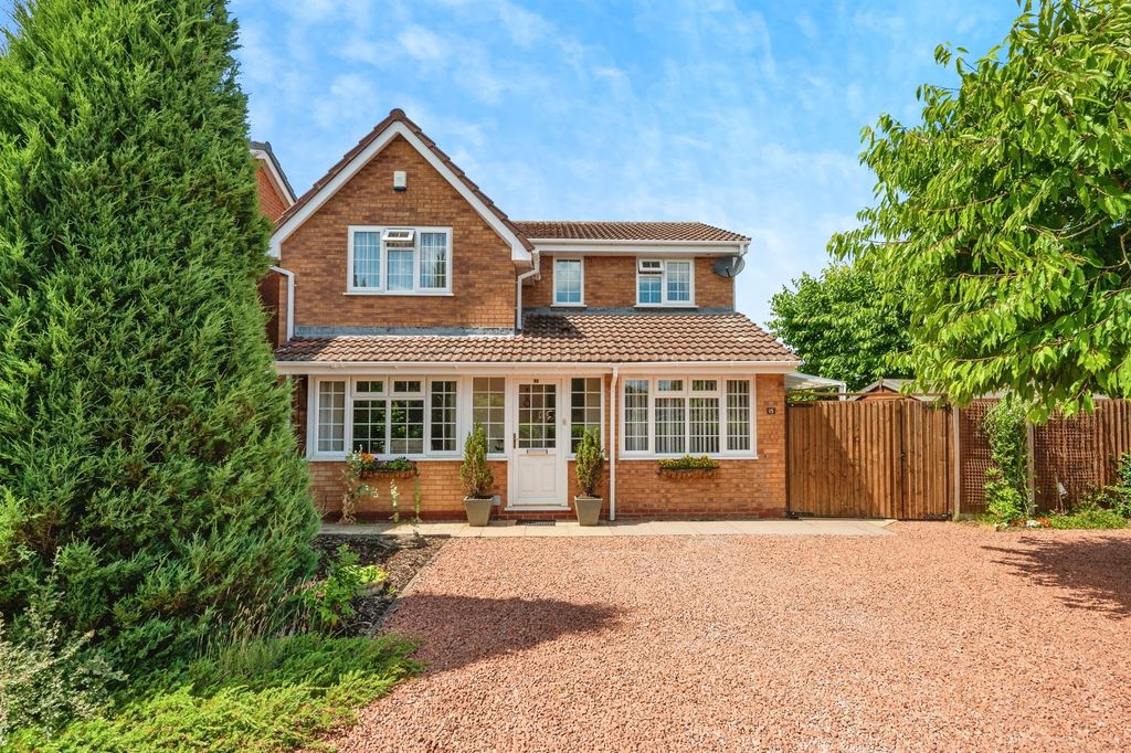 Property photo 1 of 17