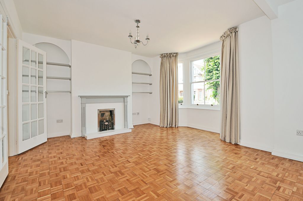 Property photo 2 of 9 607136%20(4)c.Jpg