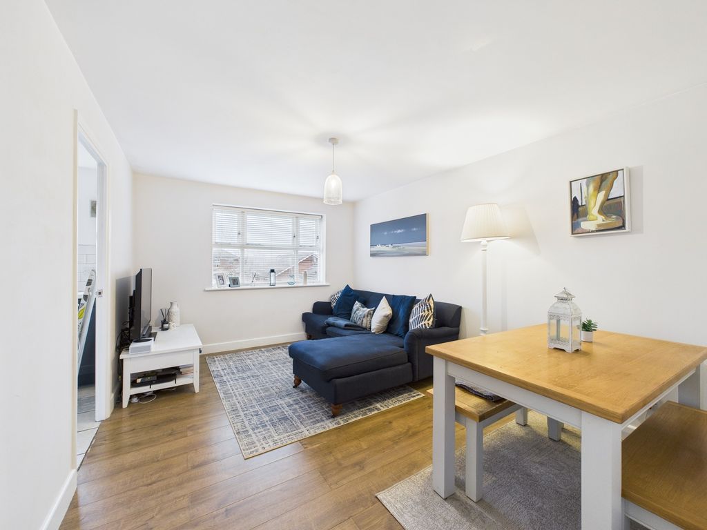 Property photo 3 of 7