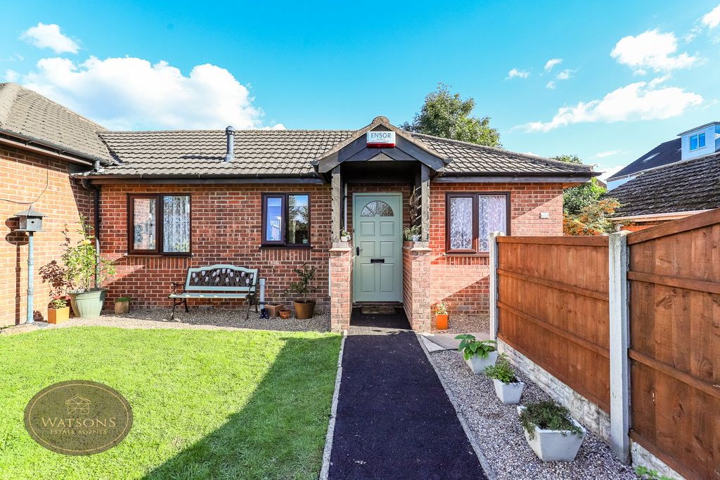 Property photo 1 of 23