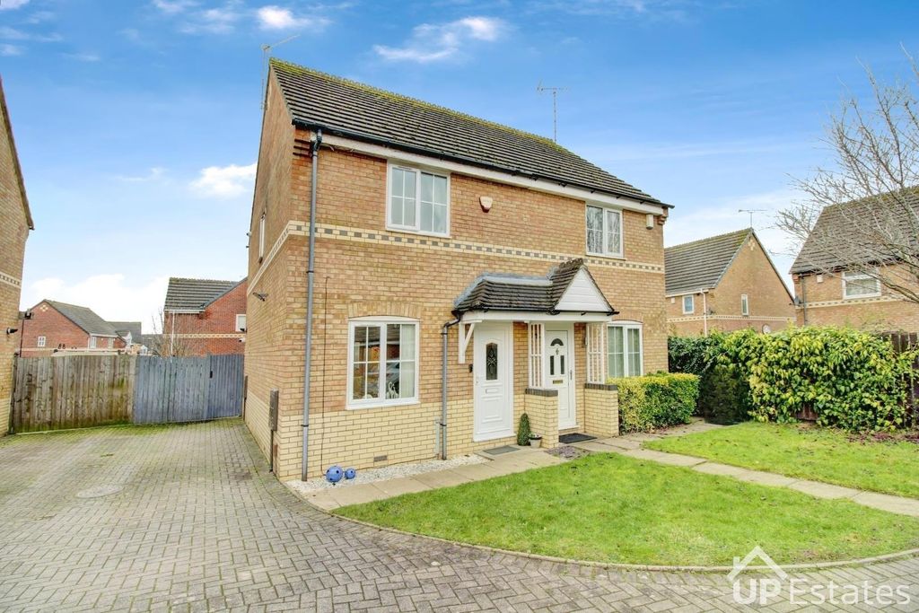 Property photo 1 of 18