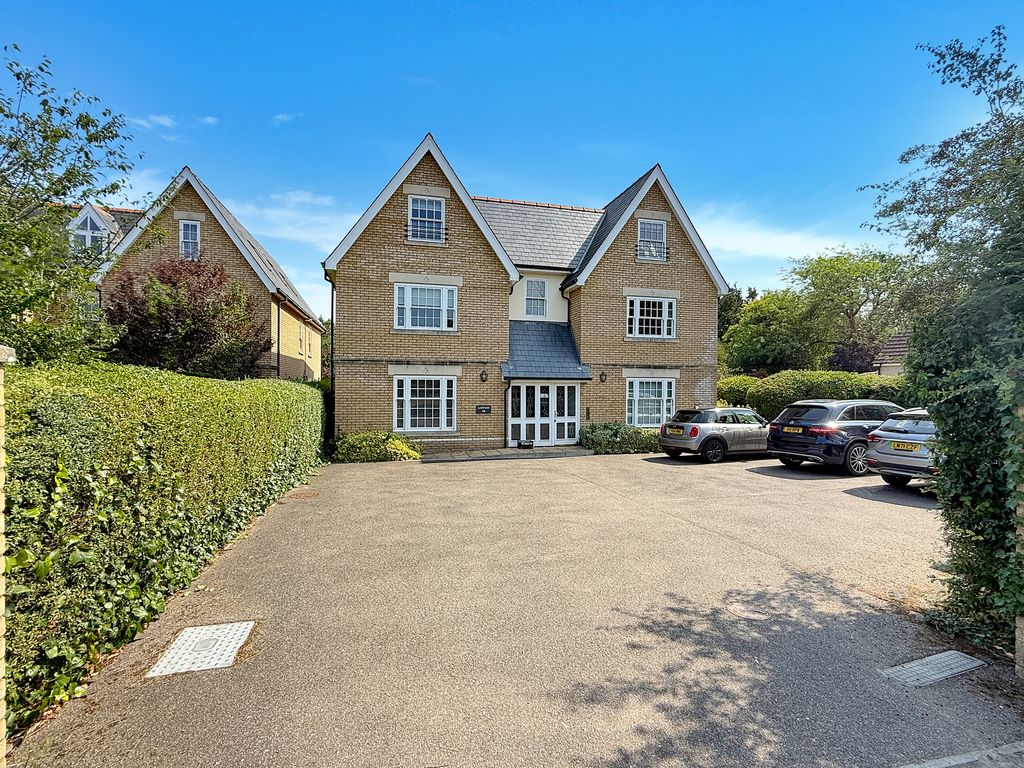 Property photo 1 of 14 3Db8cd8Afe05E8c5526c0A913d15B9015c8A5E74