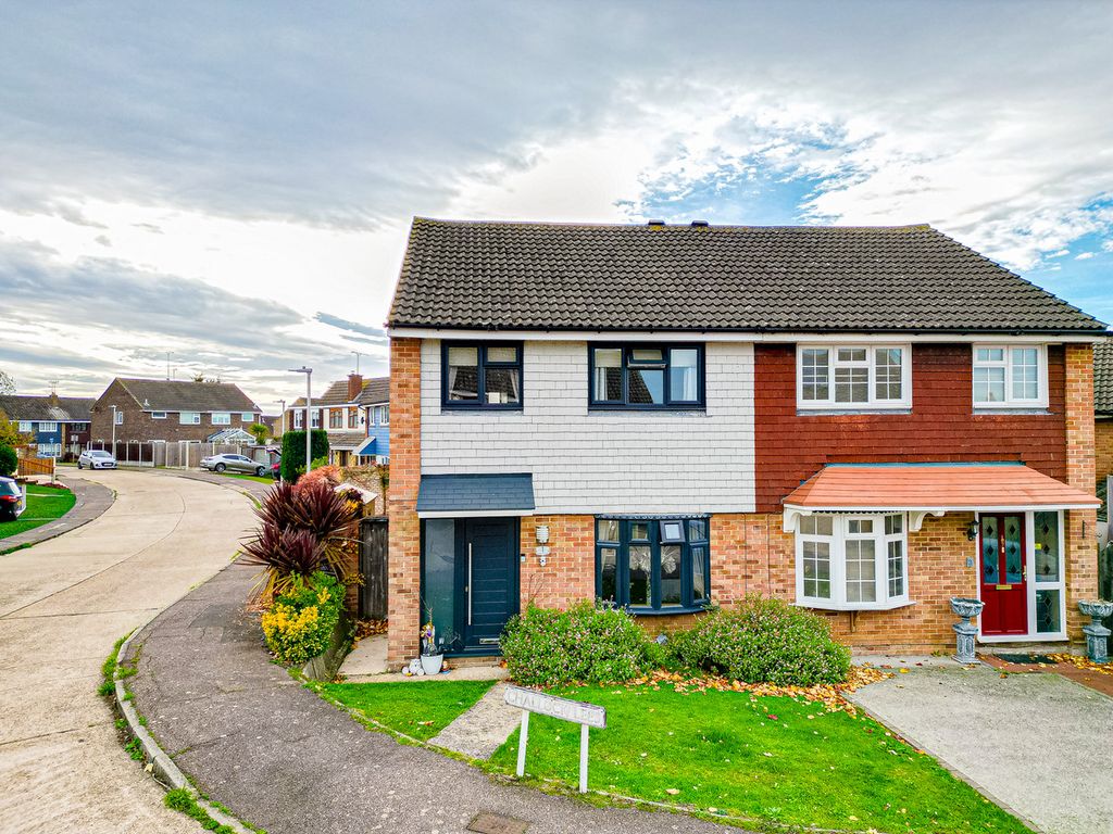 Property photo 2 of 23